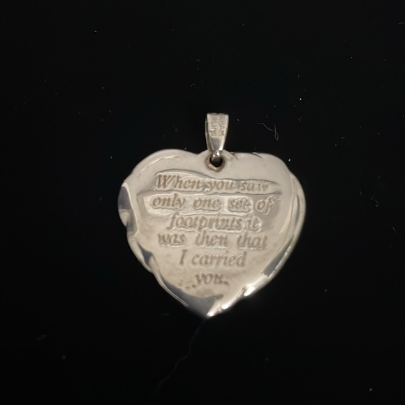 Preloved Gorham sterling two-tone footprints in the sand heart pendant - Picture 2 of 5